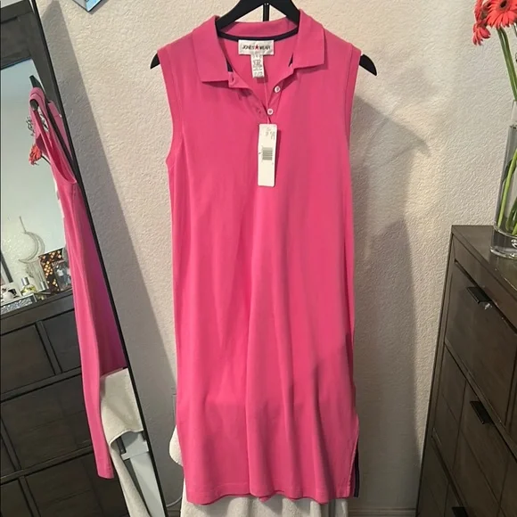 NWT Jones Wear Vibrant Pink Sleeveless dress. Size Large. - Picture 1 of 4
